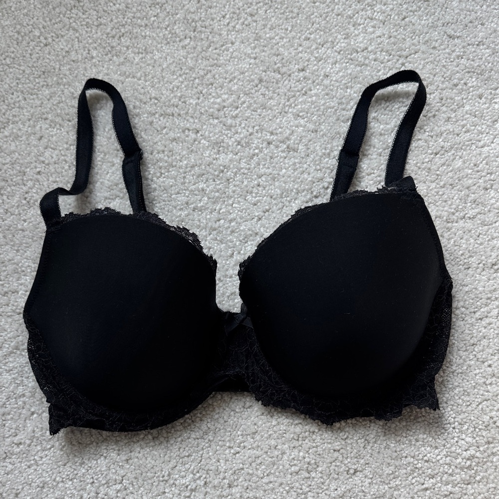 Victoria’s Secret - Dream Angels - Lined Demi Bra